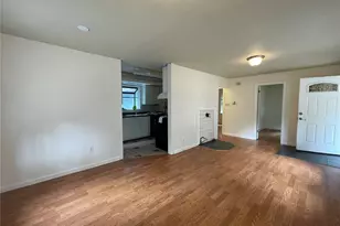 13729 Stone Ave N, Seattle, WA 98133 - Photo 12