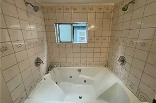 13729 Stone Ave N, Seattle, WA 98133 - Photo 16