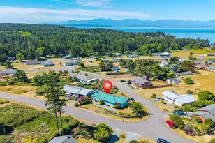 682 El Prado Ave, Coupeville, WA 98239 - Photo 8