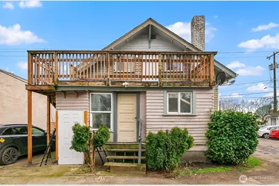 10531 Aurora Avenue N, Seattle, WA 98133 - Photo 4