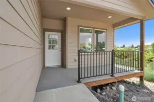 419 5th Ave SE, Soap Lake, WA 98851 - Photo 2