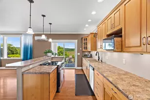 1480 Pacific Ave, Raymond, WA 98577 - Photo 10