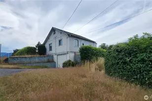 301 W 3rd St, Port Angeles, WA 98362 - Photo 4