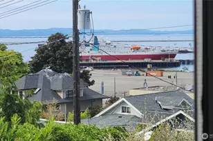 301 W 3rd St, Port Angeles, WA 98362 - Photo 10