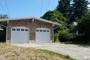 12536 SE 53rd St, Bellevue, WA 98006 - Photo 1