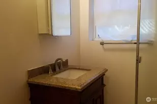 12536 SE 53rd St, Bellevue, WA 98006 - Photo 14