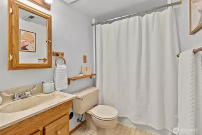 25312 45th Avenue S, Kent, WA 98032 - Photo 24