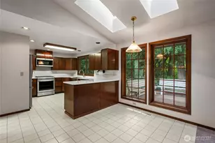 2102 Mark St, Olympia, WA 98516 - Photo 10