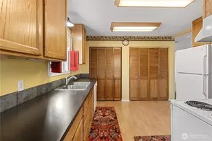 710 Perry Ave, Hoquiam, WA 98550 - Photo 8