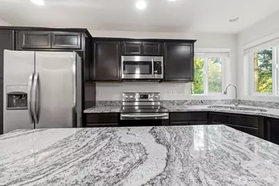 2111 Chesney Road E, Tacoma, WA 98445 - Photo 10