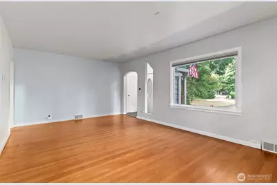 8123 Veterans Drive SW, Lakewood, WA 98498 - Photo 6