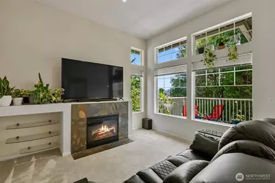 21250 40th Way S #B, SeaTac, WA 98198 - Photo 1