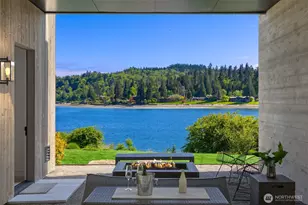 10555 NE Seaborn Rd, Bainbridge Island, WA 98110 - Photo 16