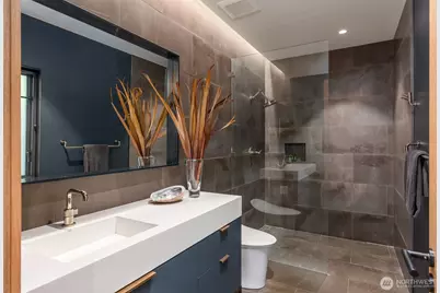 10555 NE Seaborn Road, Bainbridge Island, WA 98110 - Photo 14