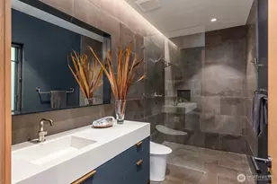 10555 NE Seaborn Rd, Bainbridge Island, WA 98110 - Photo 14