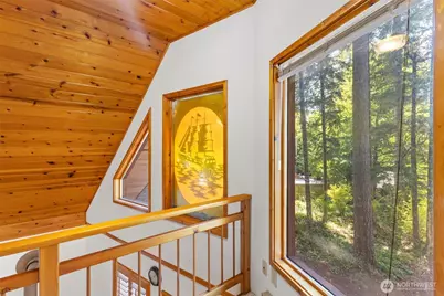 8625 Golden Valley Drive, Maple Falls, WA 98266 - Photo 22