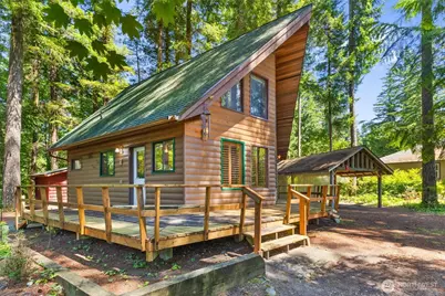 8625 Golden Valley Drive, Maple Falls, WA 98266 - Photo 2