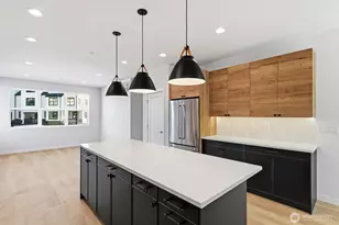 781 7th Ave NW, Issaquah, WA 98027 - Photo 6