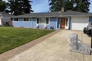17953 48th Ave S, SeaTac, WA 98188 - Photo 1
