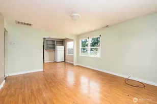 307 Cypress, Longview, WA 98632 - Photo 6