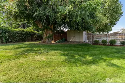 6919 W Victoria Avenue, Kennewick, WA 99336 - Photo 24