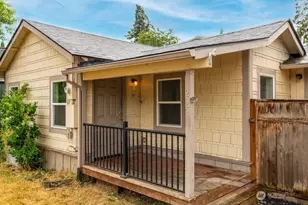 295 N 8th St, Saint Helens, OR 97051 - Photo 4