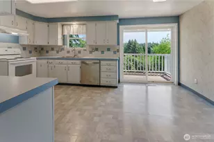 8811 83rd Ave SE, Olympia, WA 98513 - Photo 12