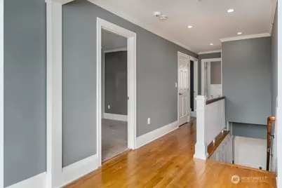 909 Center Street, Oregon City, OR 97045 - Photo 16