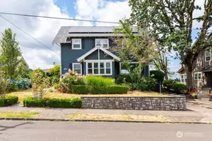 909 Center St, Oregon City, OR 97045 - Photo 2