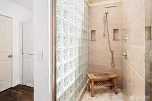 2364 Hobart Ave SW, Seattle, WA 98116 - Photo 26
