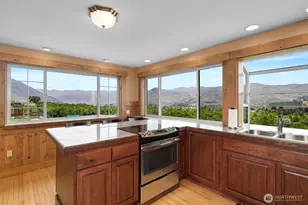 820 Summit Blvd, Manson, WA 98831 - Photo 12