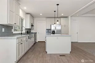 24819 160th Ave E, Graham, WA 98338 - Photo 10