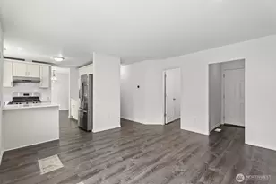 2707 S 268th Pl, Kent, WA 98032 - Photo 16