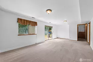18604 73rd St E, Bonney Lake, WA 98391 - Photo 24