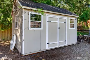 18604 73rd St E, Bonney Lake, WA 98391 - Photo 32