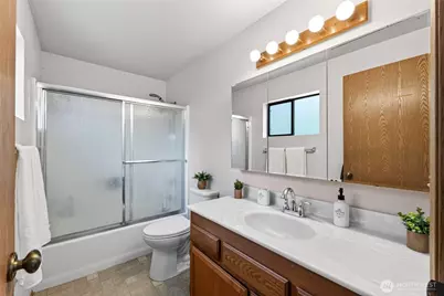 18604 73rd Street E, Bonney Lake, WA 98391 - Photo 18