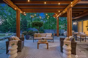 1533 38th Ave E, Seattle, WA 98112 - Photo 2