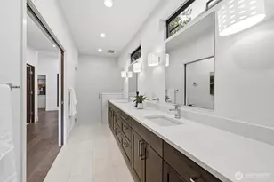 1533 38th Ave E, Seattle, WA 98112 - Photo 26
