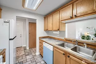 1102 8th Street NE, Auburn, WA 98002 - Photo 4