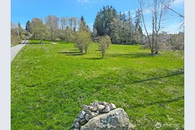 5311 67th Ave NE, Marysville, WA 98270 - Photo 2