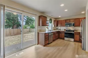 17220 24th Ave Ct E, Tacoma, WA 98445 - Photo 8