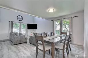 8824 161st St Ct E, Puyallup, WA 98375 - Photo 6