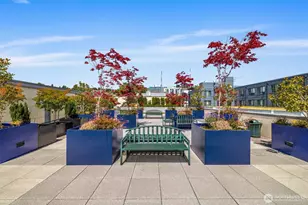 17 W Mercer St, Seattle, WA 98119 - Photo 26