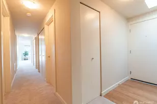 10744 Greenwood Ave N, Seattle, WA 98133 - Photo 16