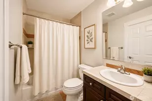 24121 NE 1st Pl, Sammamish, WA 98074 - Photo 18