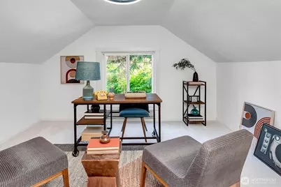 327 NE 55th Street, Seattle, WA 98105 - Photo 22