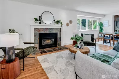 327 NE 55th Street, Seattle, WA 98105 - Photo 4