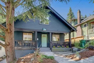 327 NE 55th St, Seattle, WA 98105 - Photo 1