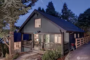 327 NE 55th St, Seattle, WA 98105 - Photo 36