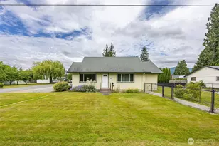 1002 Nelson St, Sedro Woolley, WA 98982 - Photo 2